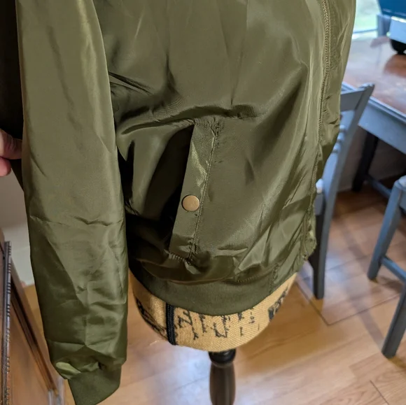 Johnny Los Angeles Bomber Jacket - Picture 3 of 9